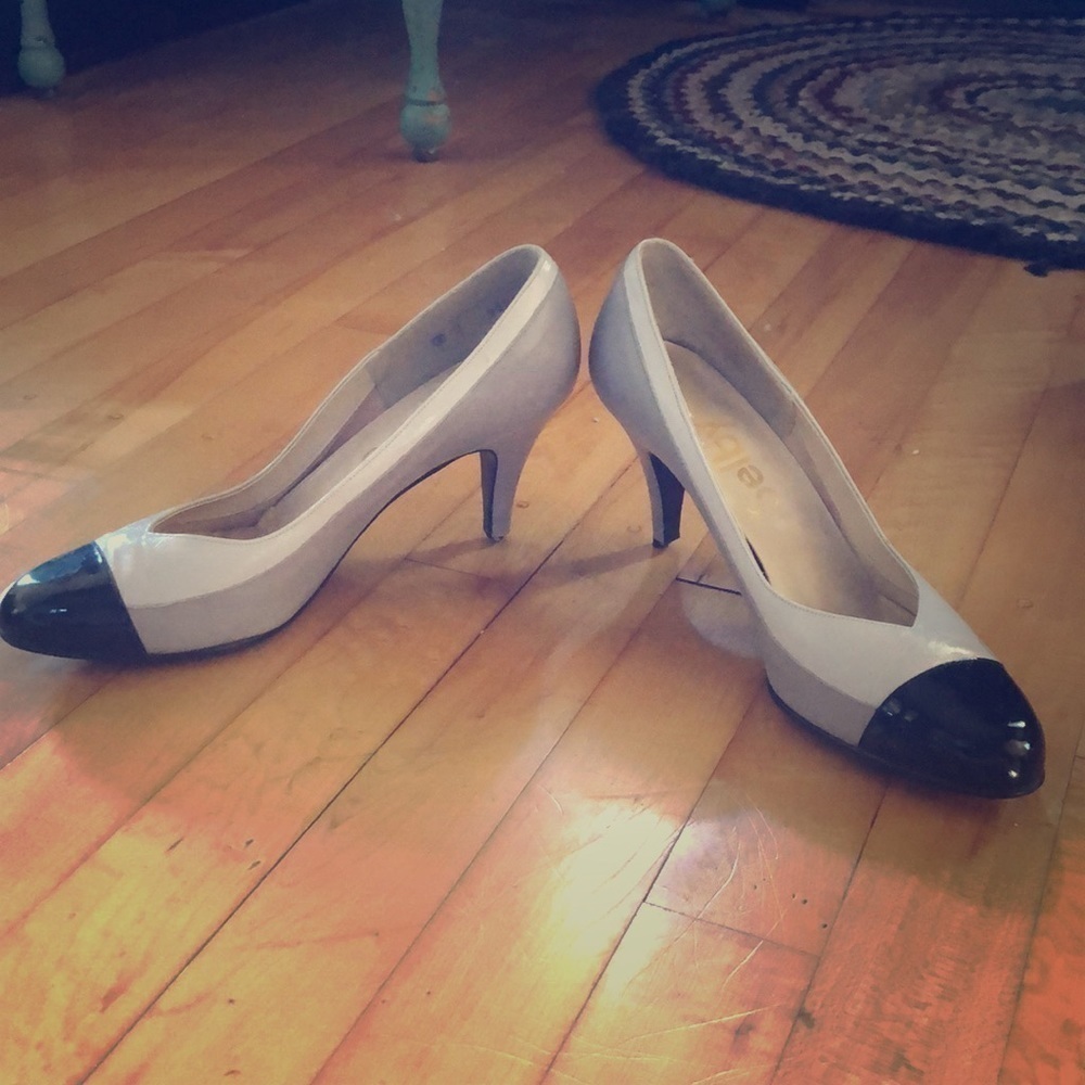 Vintage Shelby heels​​​​​​​​​​​​​​​